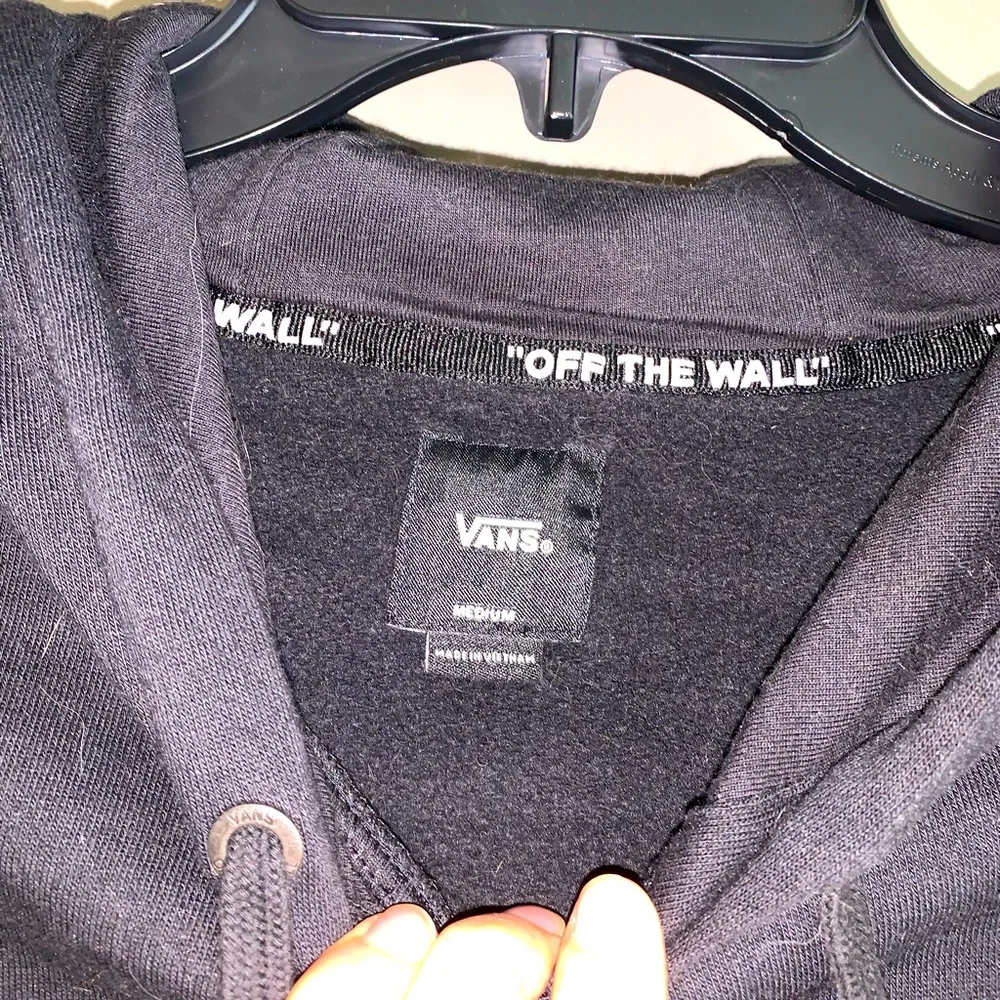 ⭐️BUNDLE⭐️ of Vans Shirts/Jackets - Picture 4 of 16